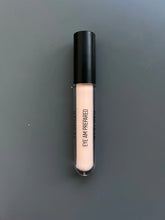 Load image into Gallery viewer, RealHer: Melt Proof Your Makeup