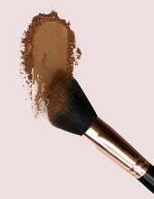 Load image into Gallery viewer, RealHer: "Be the Change" Vegan Brush (blush/ contour)